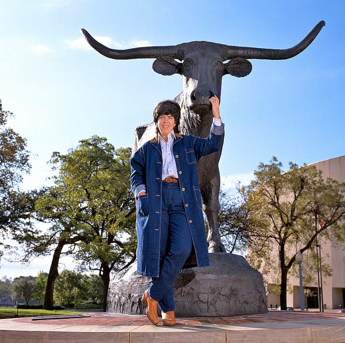 Lopiano was an advocate for the continued existence of the AIAW.